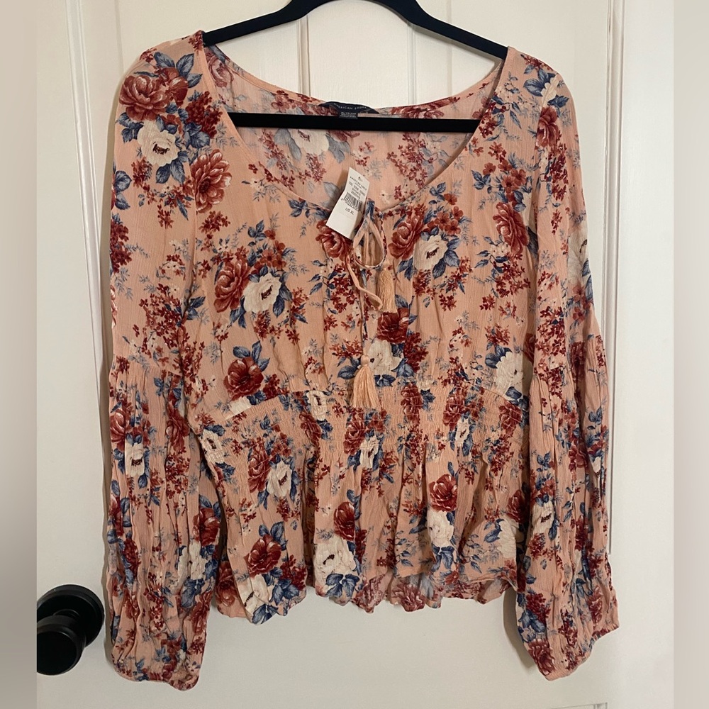 American Eagle Floral Peasant Blouse